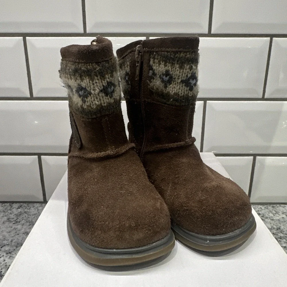 Clarks Snugglehug Girls Toddler Mushroom‎ Brown Boots 4.5 Winter Walking Infant
